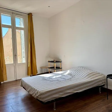 T3 Renove Climatise Centre Historique De Quartier Castillet Διαμέρισμα *