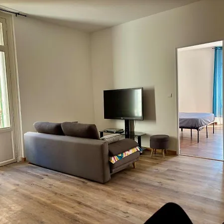 Διαμέρισμα T3 Renove Climatise Centre Historique De Quartier Castillet *